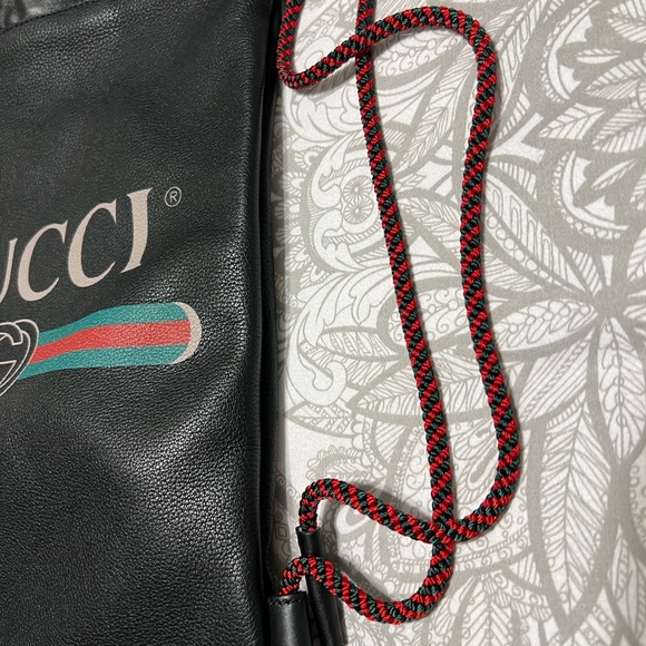 Gucci Calfskin Logo Drawstring Backpack black (NEW/NEVER USED) - Picture 11 of 16